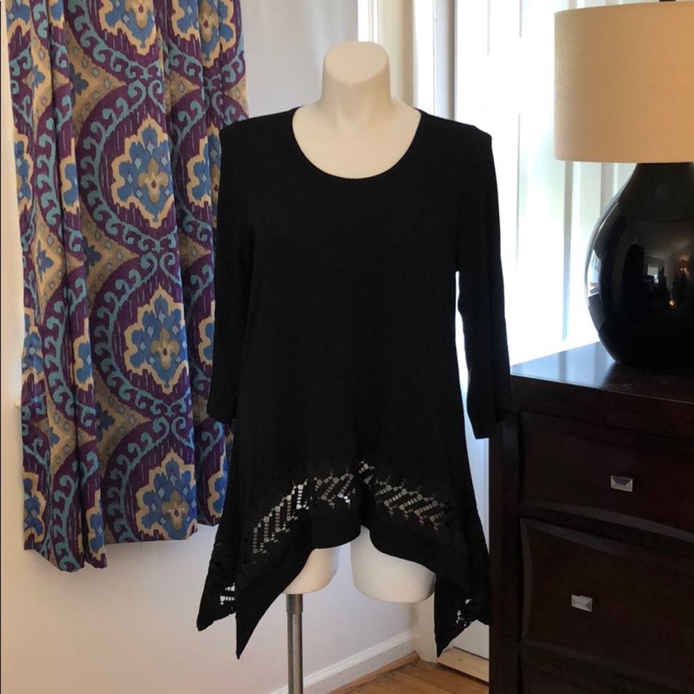 Black Shark-bite 3/4 Sleeve with Cutouts Along Hem